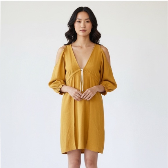 STUNNING CLAUDE TULUM MUSTARD V-NECK BOHO DRESS W/ SLIT SLEEVES‎ NWOT - Picture 2 of 12